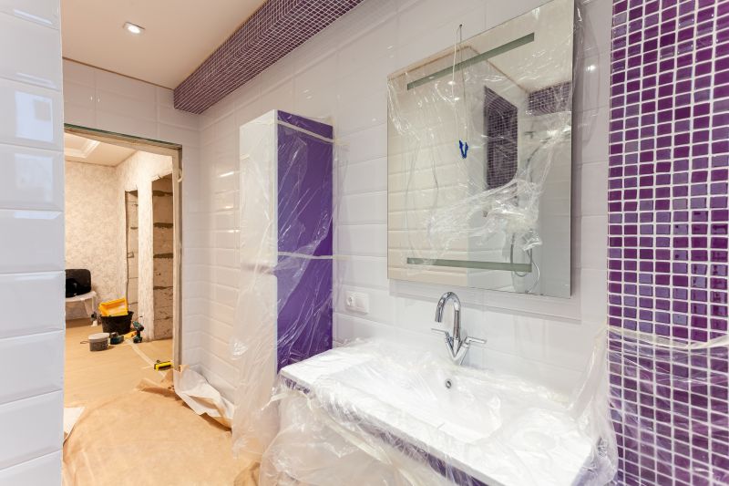 Top Bathroom Remodeling Companies in Saline, MI